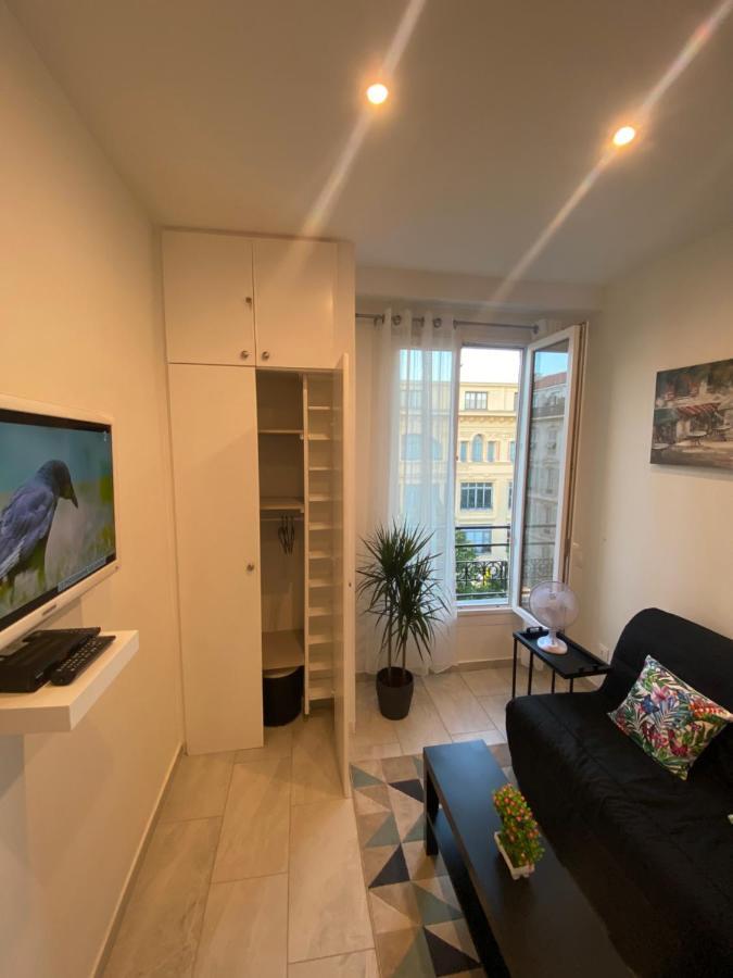 Studio Sur Avenue Jean Medecin A Niza Exterior foto
