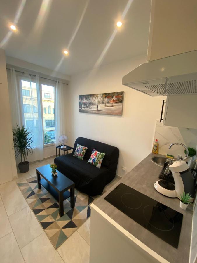 Studio Sur Avenue Jean Medecin A Niza Exterior foto